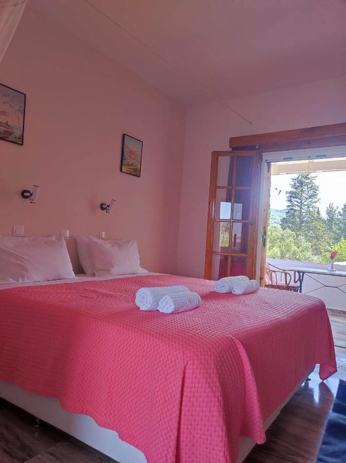 Отель Marianna House Агиос-Георгиос-Пагон Экстерьер фото